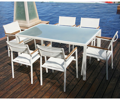 Contemporary Outdoor Furniture on Modern Outdoor Furniture  Trendy Dandy Outdoors   Interior Decorating