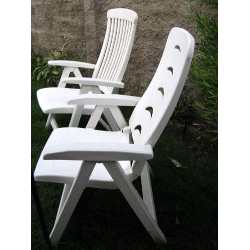 Outdoor reclinable chairs