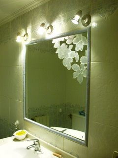 Bathroom decorative mirror